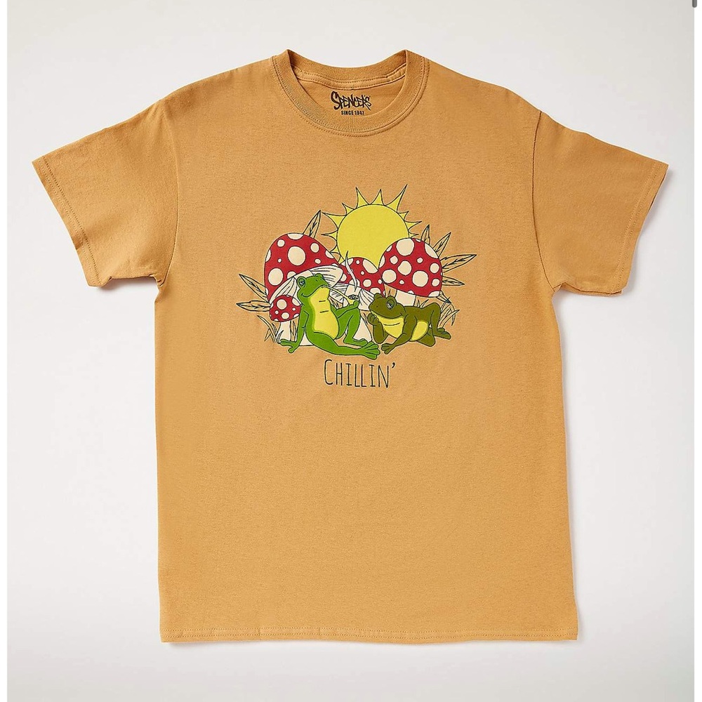 spencers chillin’ frogs mushroom oversized t-shirt